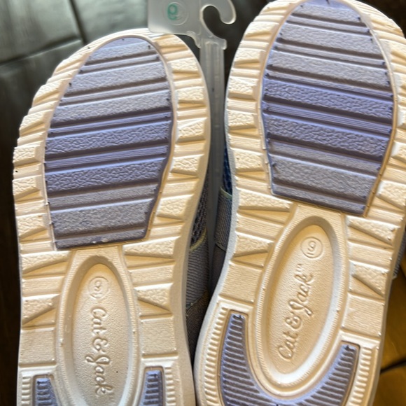 NWT Cat and Jack Toddler Austen Water Shoes in Purple ! - Picture 6 of 6